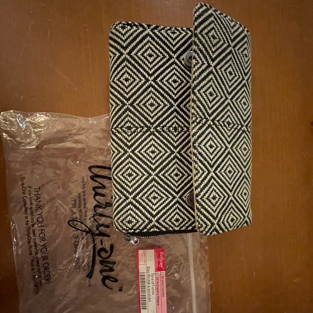 Thirty one crossbody